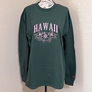 Hawaii Long Sleeve Green Tee Top Cotton Blend